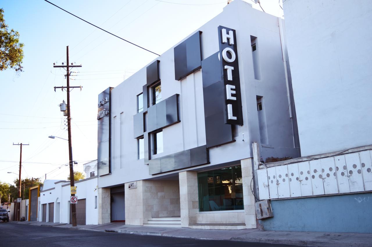Hotel Ht Ole 提华纳 外观 照片
