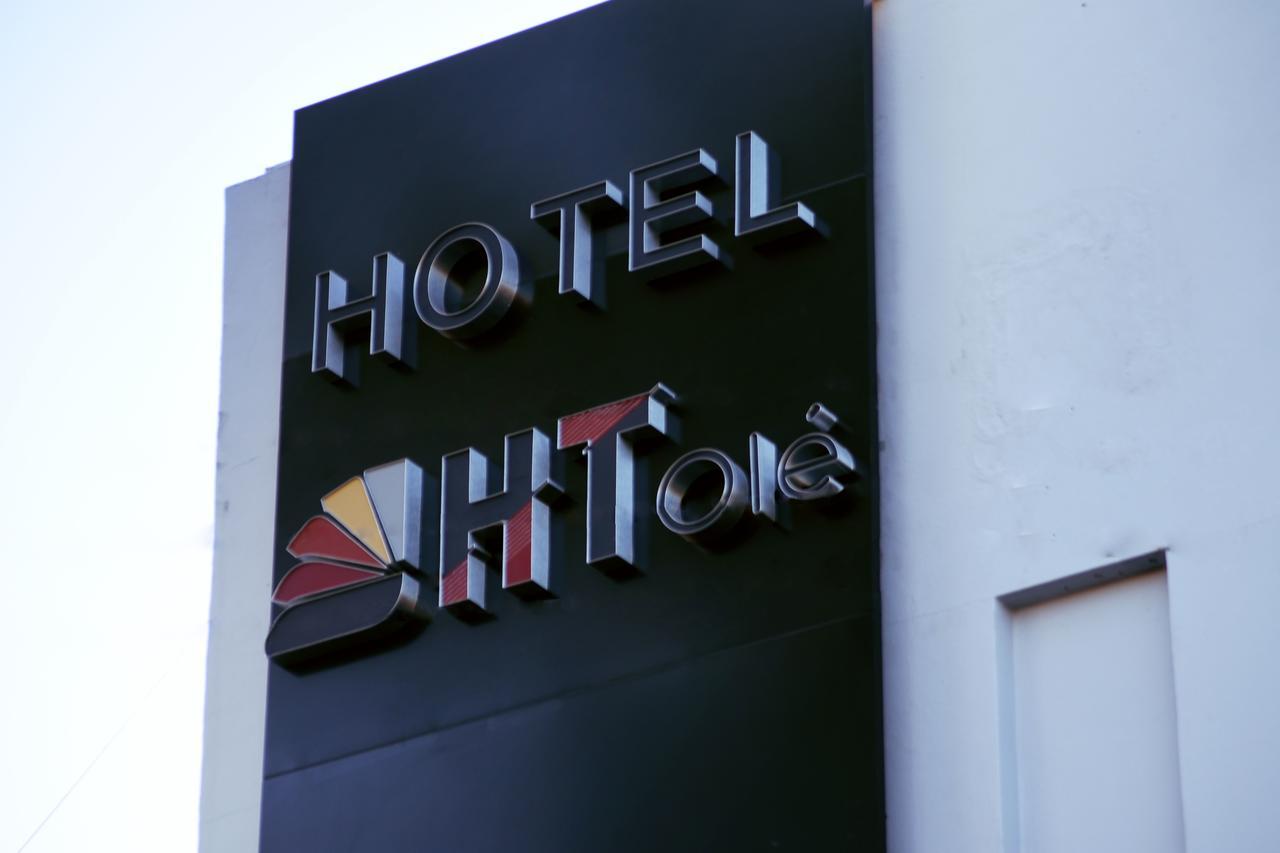 Hotel Ht Ole 提华纳 外观 照片