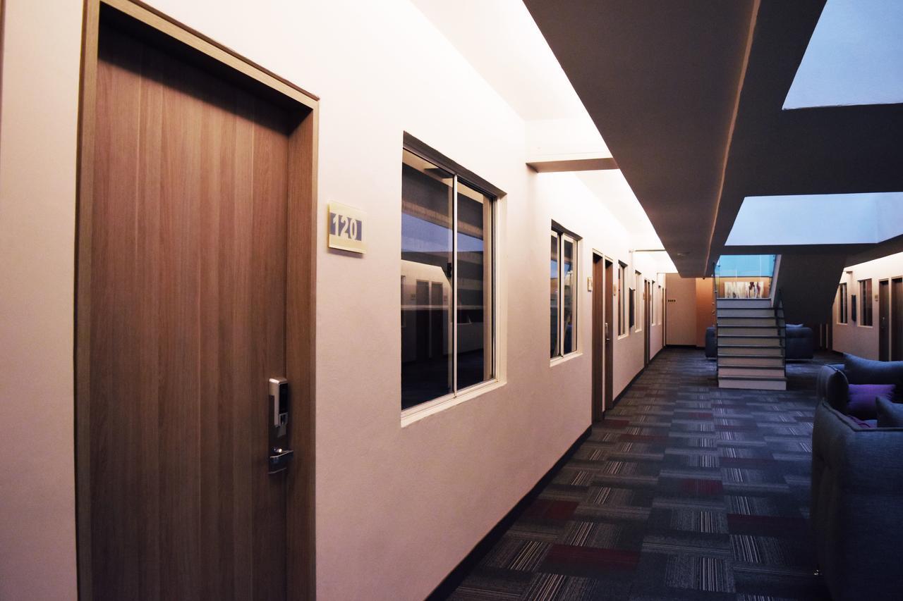 Hotel Ht Ole 提华纳 外观 照片